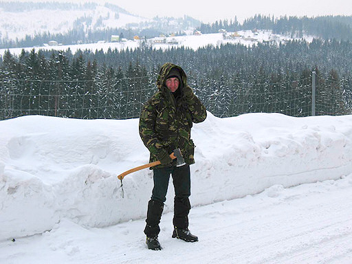 Mariusz w gralskim stylu prbuje zapa stopa do domu