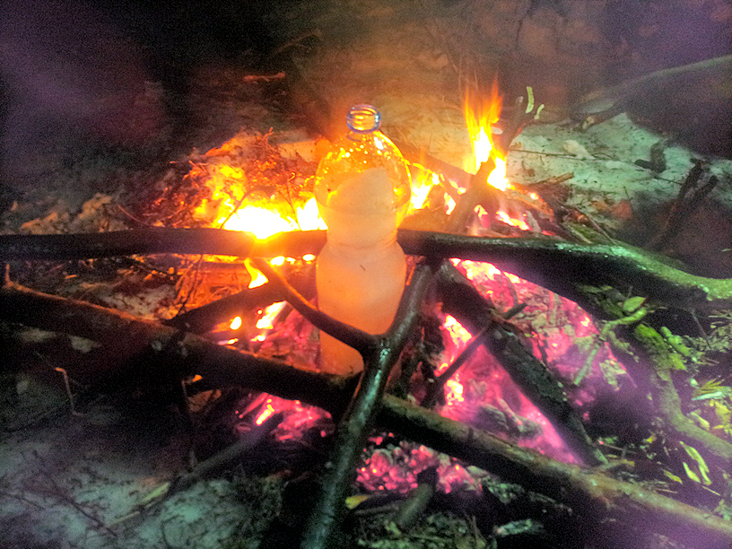 Survivalowe naczynie